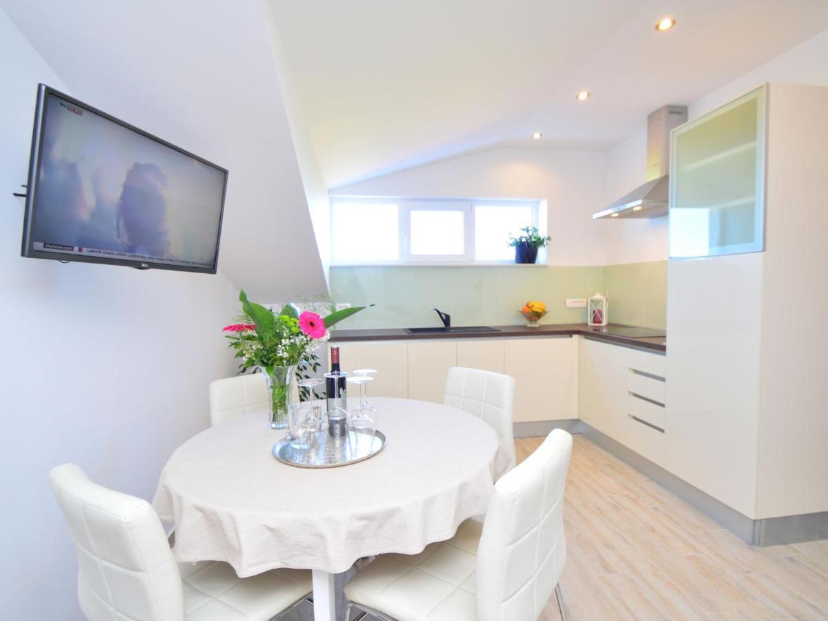 Apartment Rina-3 By Interhome Vodice Dış mekan fotoğraf